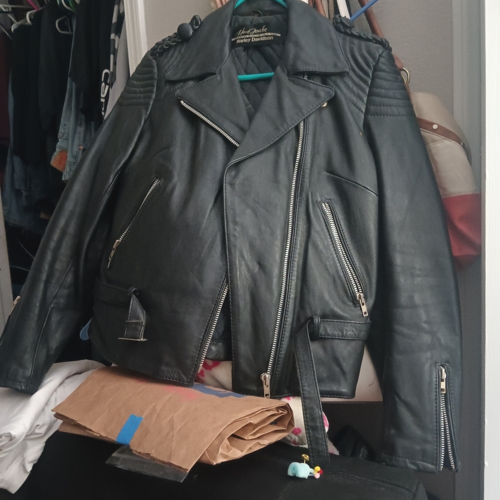 Vintage Harley Davidson leather jacket